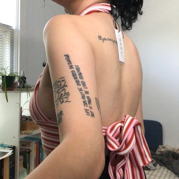 Open back crop top - Picture 2 of 2